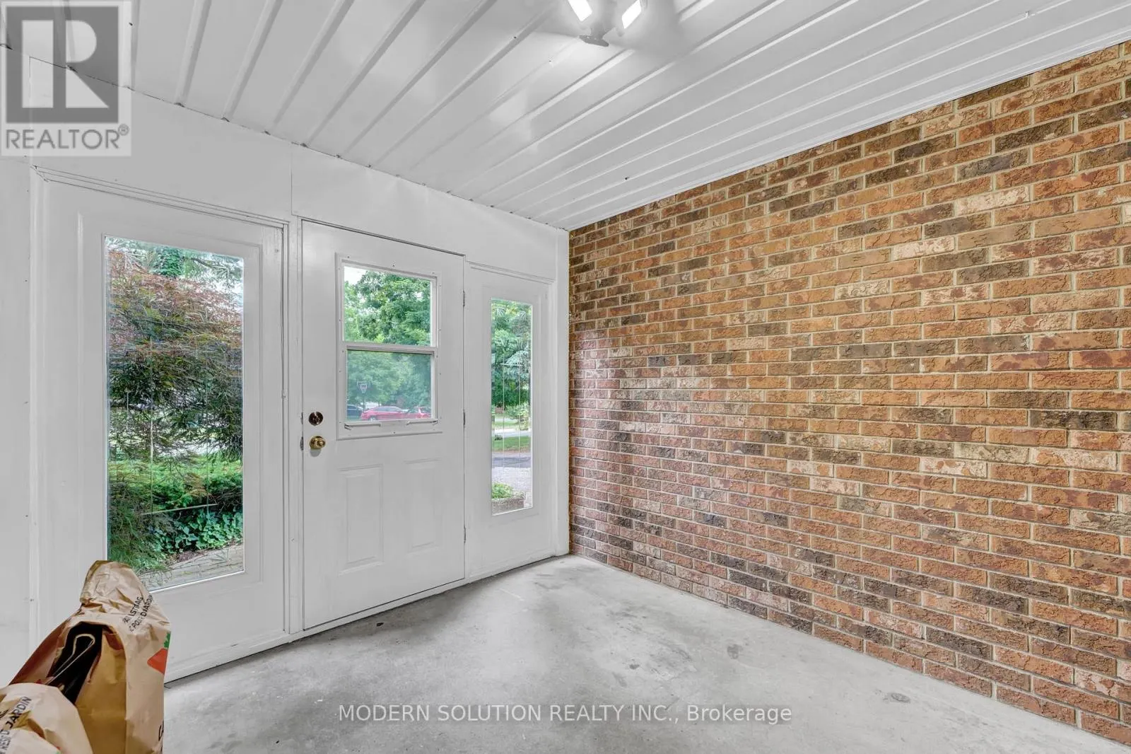 370A CHURCHILL COURT