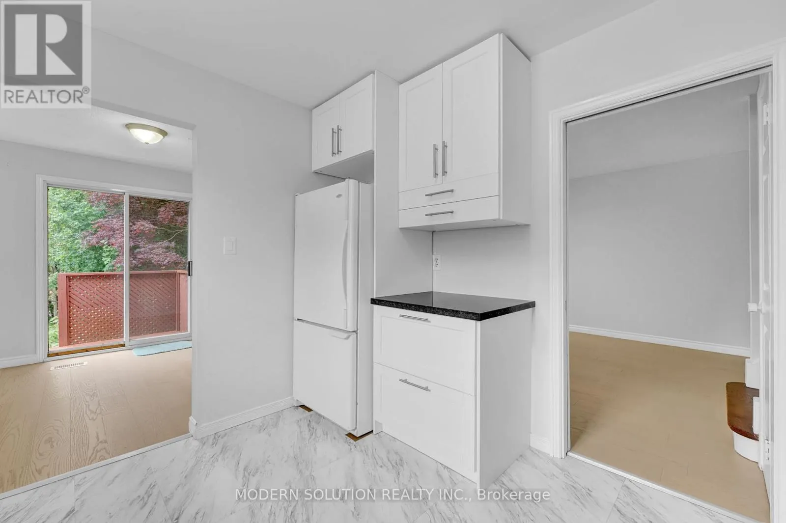 370A CHURCHILL COURT