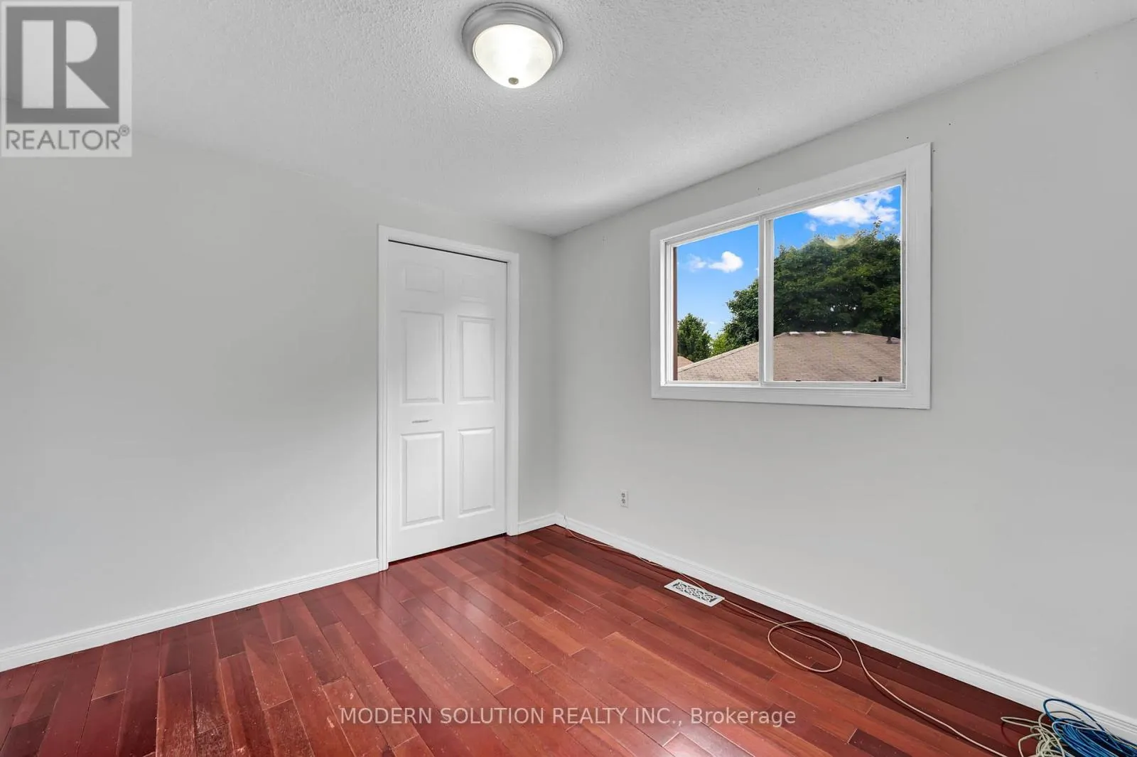 370A CHURCHILL COURT