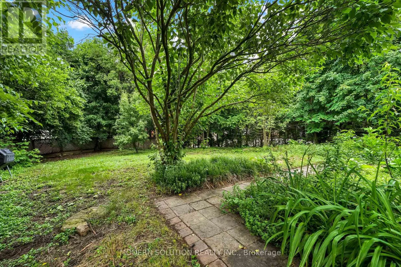 370A CHURCHILL COURT