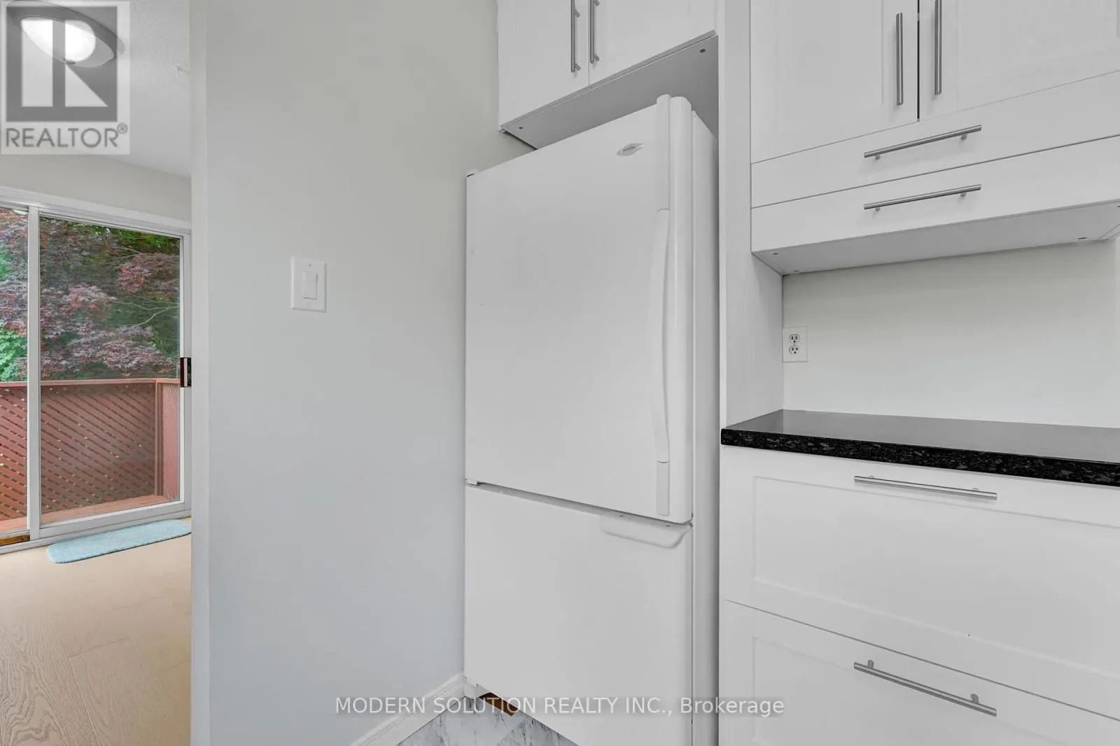 370A CHURCHILL COURT