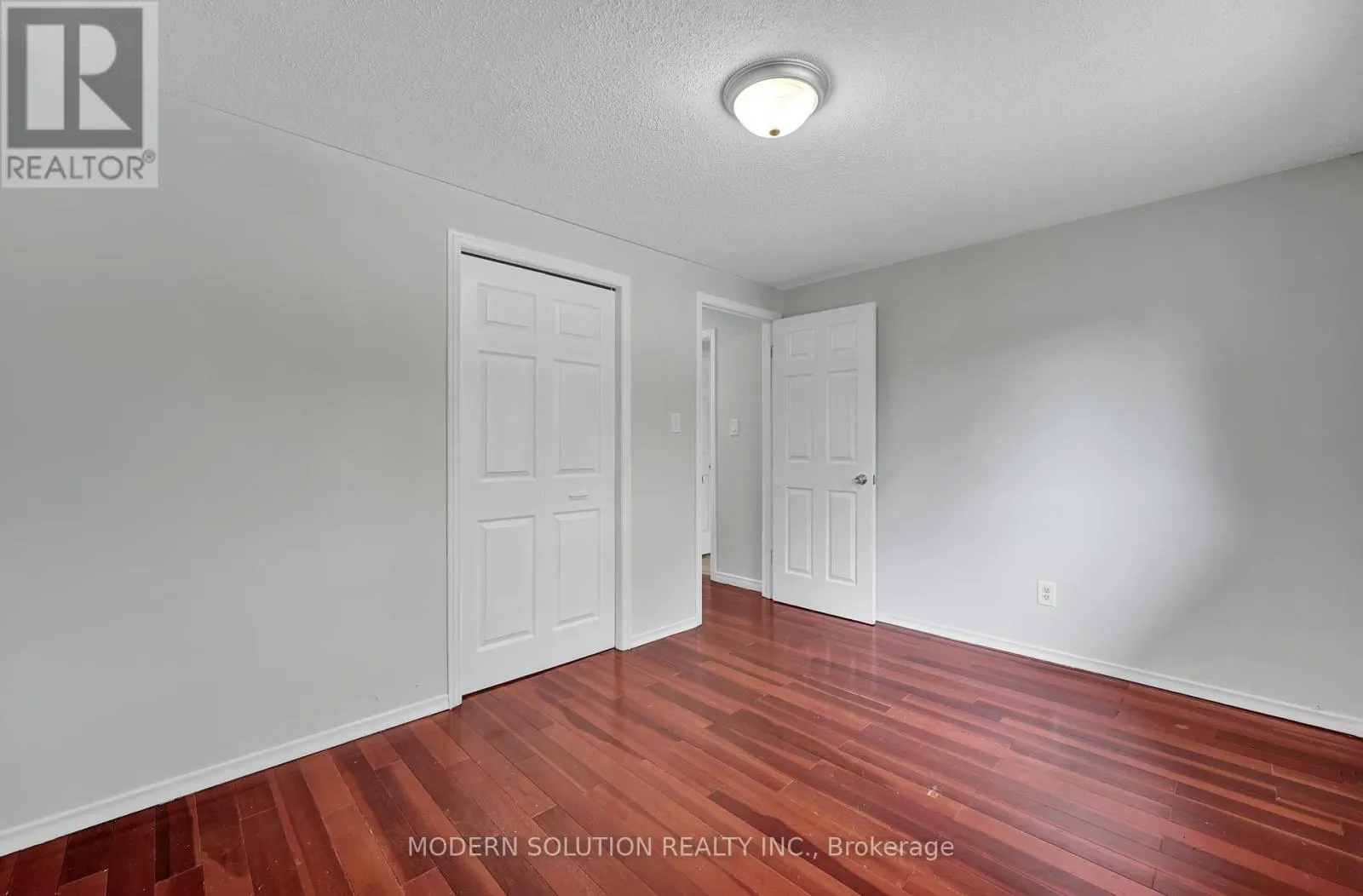 370A CHURCHILL COURT