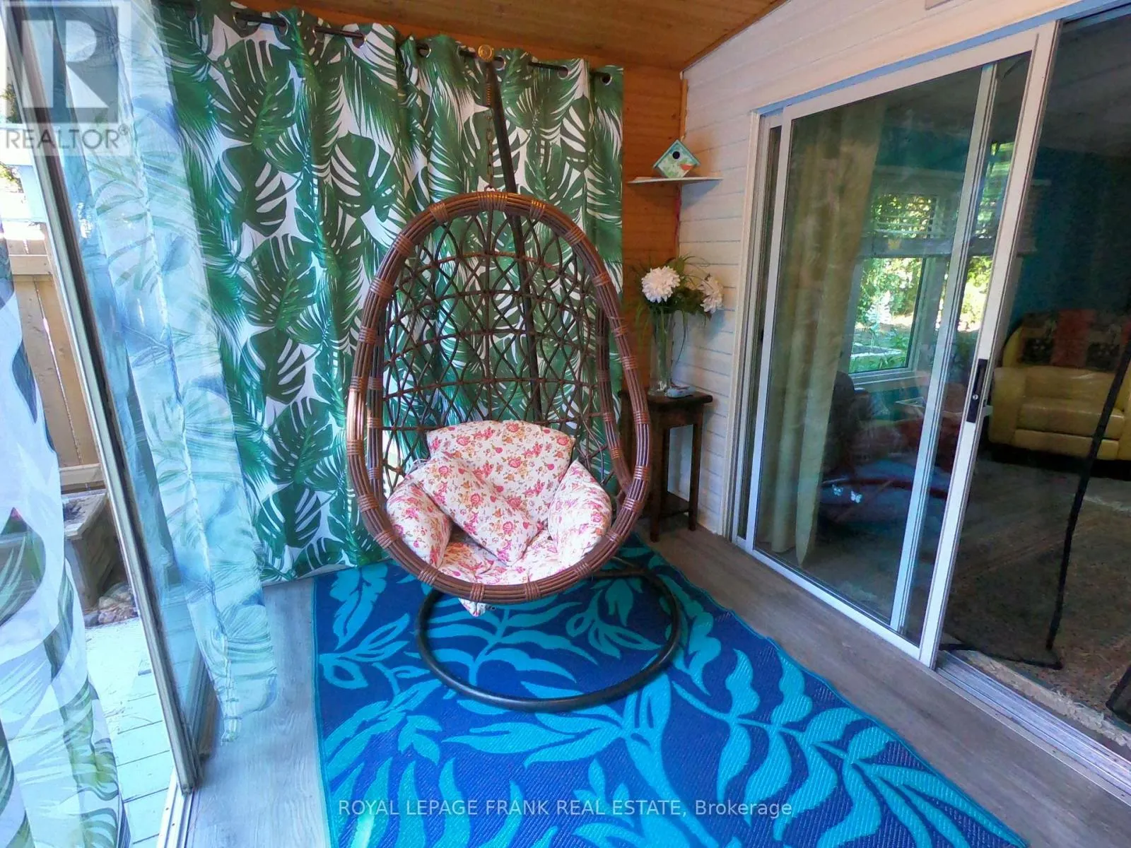 245 - 248 PINNACLE HILL ROAD, #245