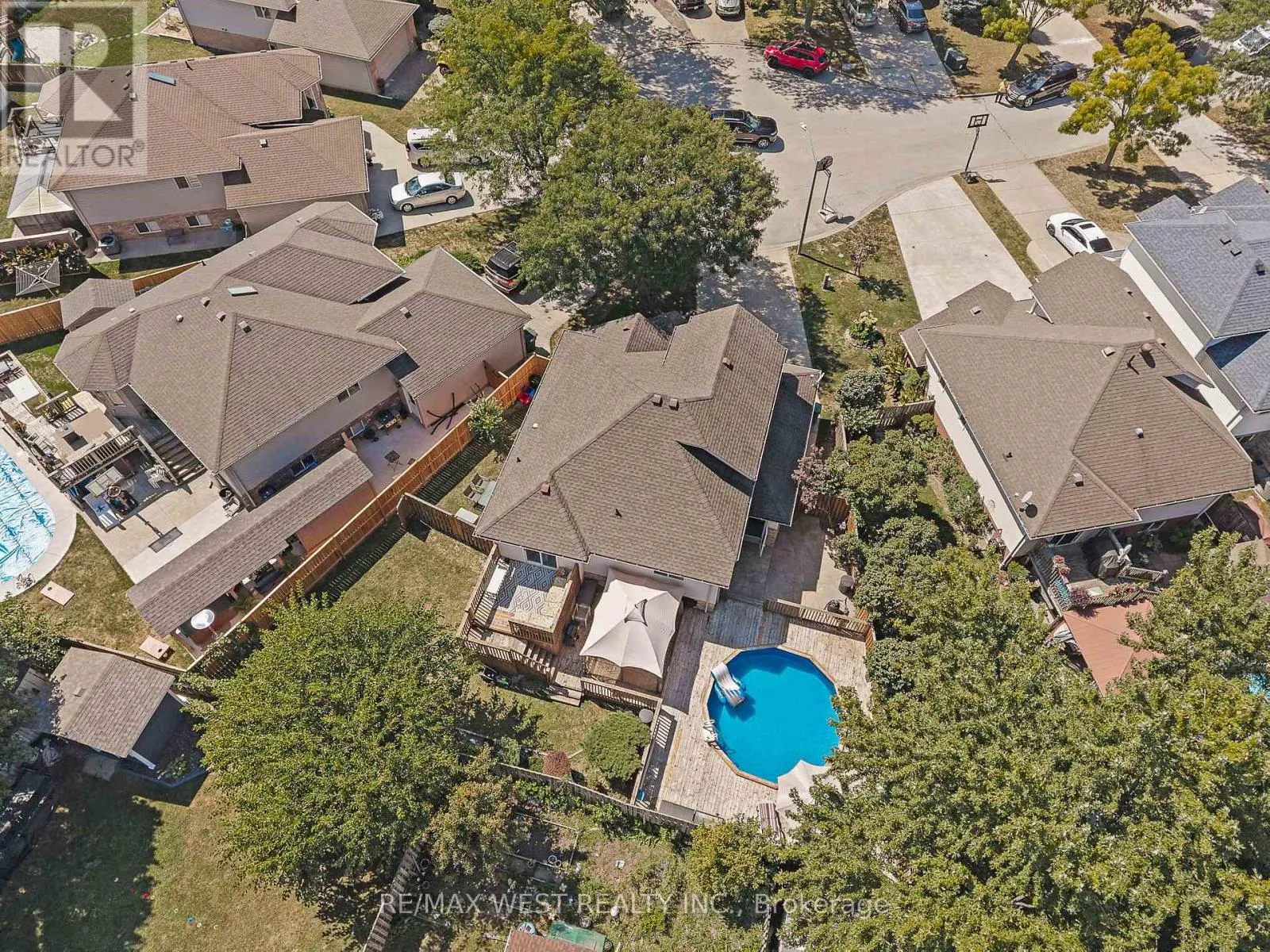 3462 TREELINE COURT