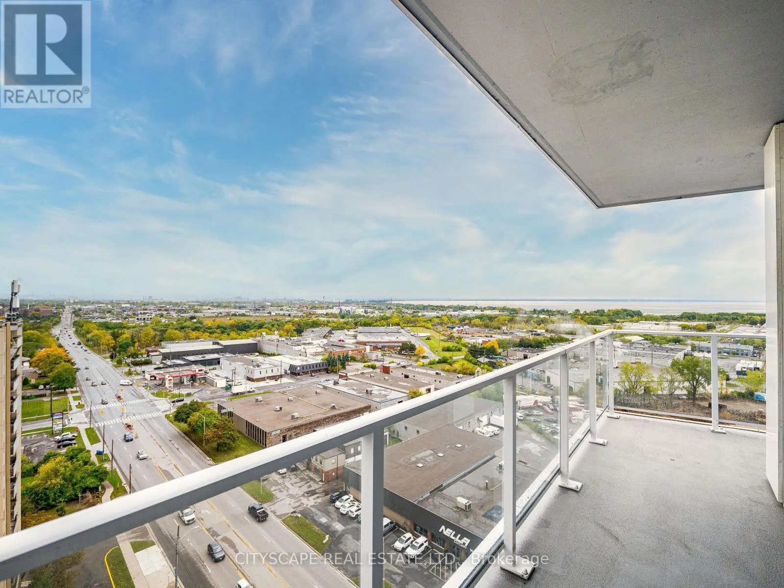 1507 - 2782 BARTON STREET E