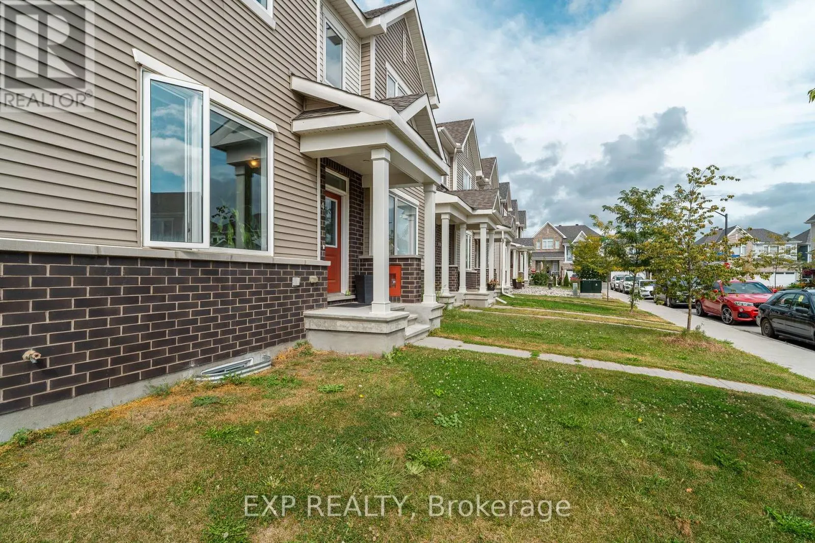 814 HORSESHOE FALLS WAY