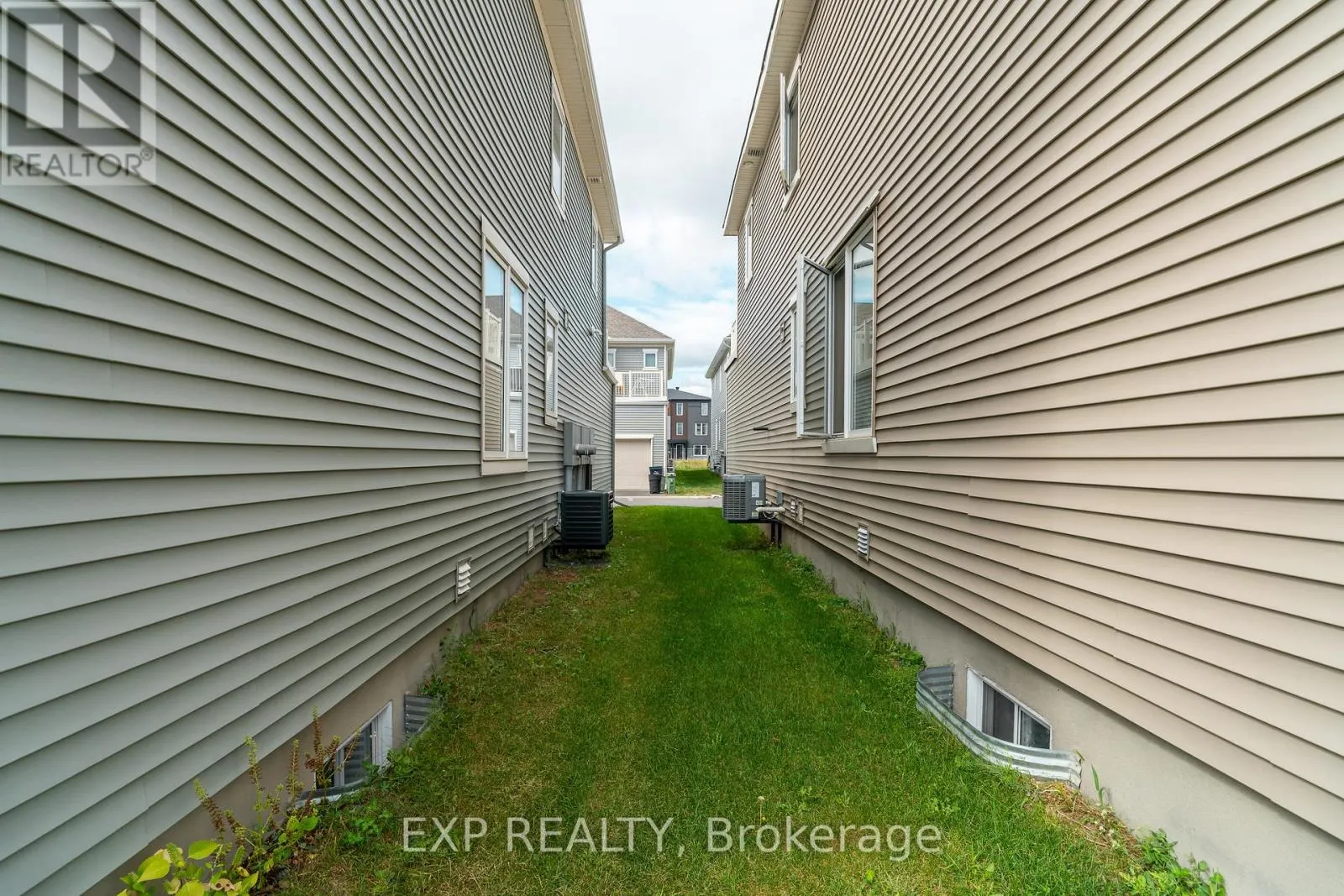814 HORSESHOE FALLS WAY