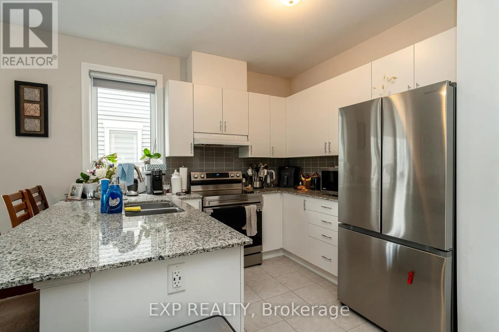 814 HORSESHOE FALLS WAY