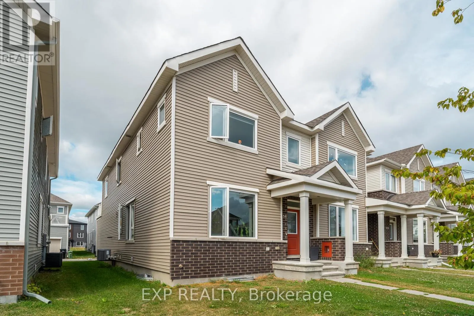 814 HORSESHOE FALLS WAY