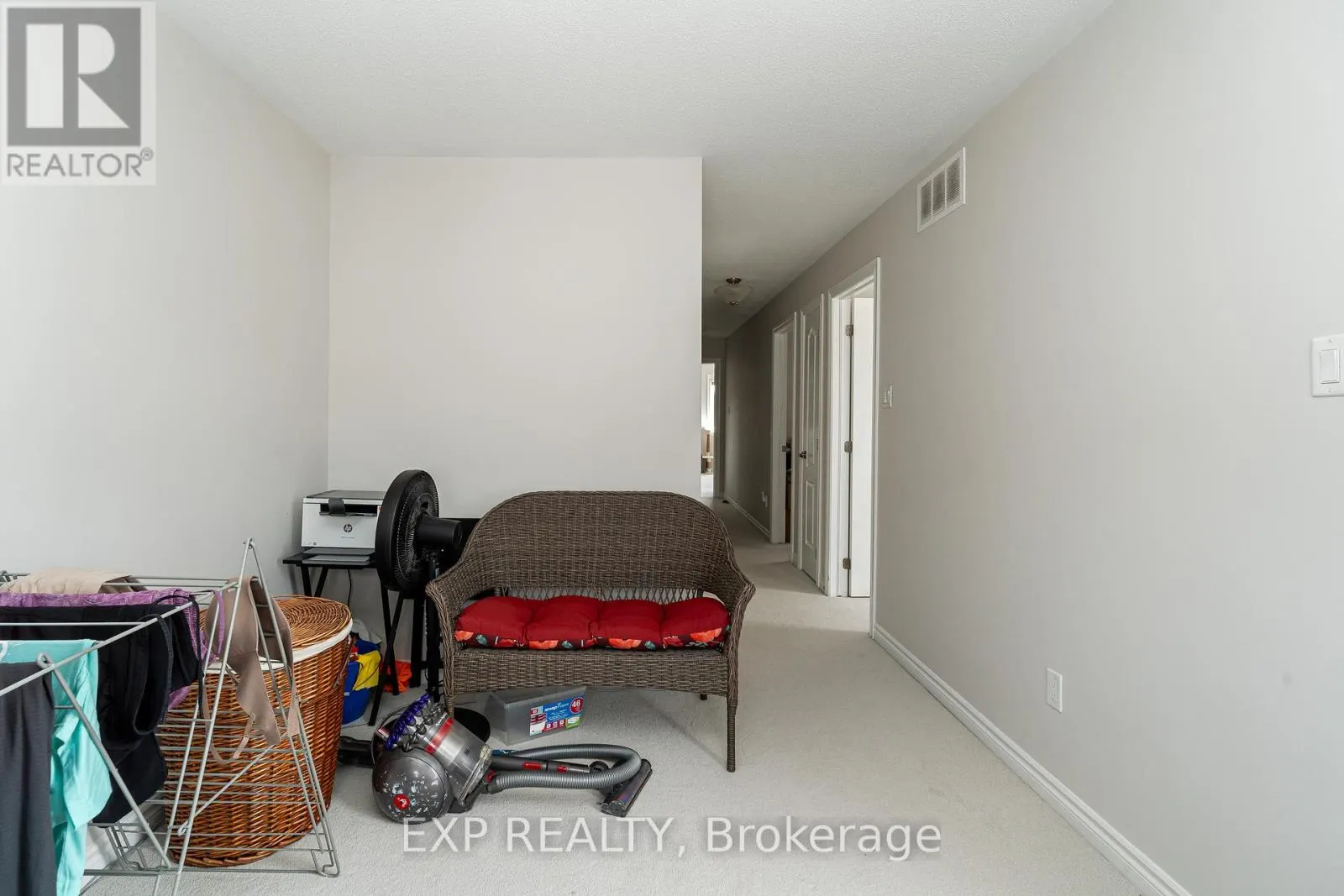 814 HORSESHOE FALLS WAY