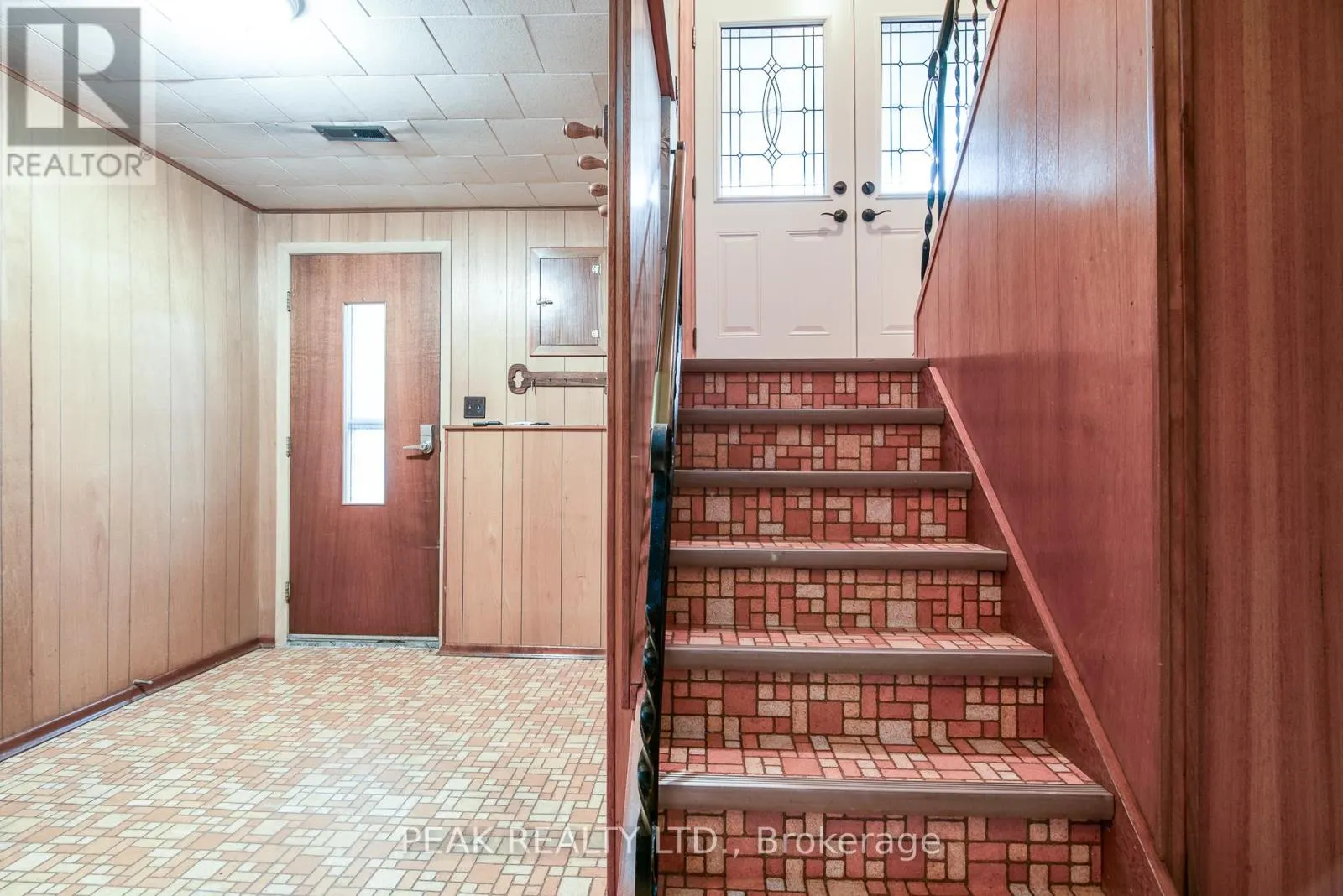 444 GREENBROOK DRIVE