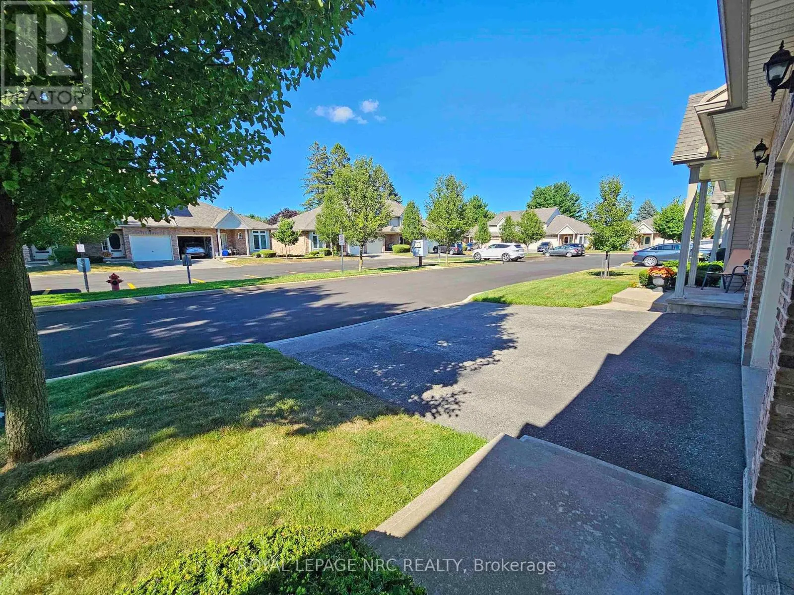 28 - 5070 DRUMMOND ROAD, #28