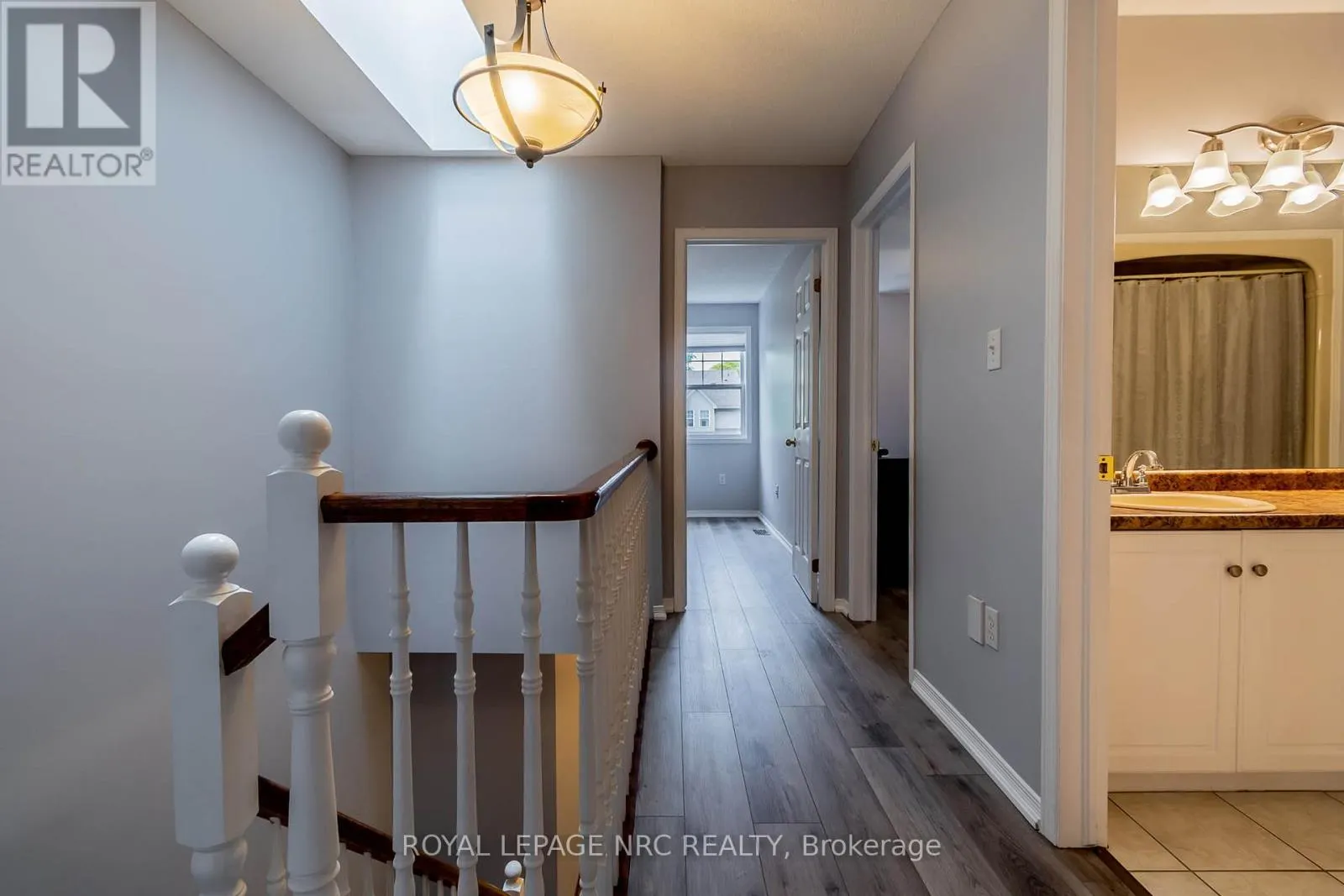 28 - 5070 DRUMMOND ROAD, #28