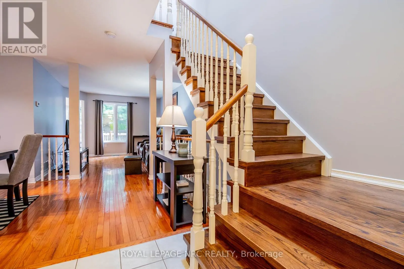 28 - 5070 DRUMMOND ROAD, #28