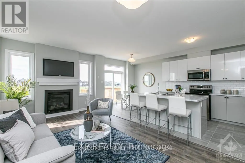 115 TEELIN CIRCLE