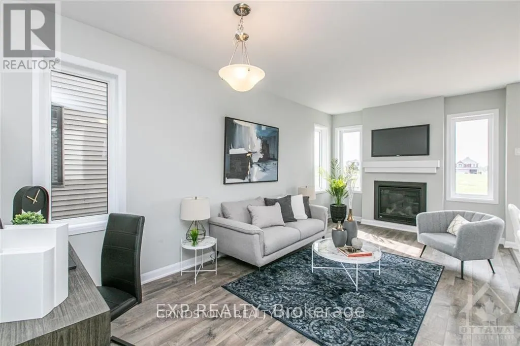 115 TEELIN CIRCLE