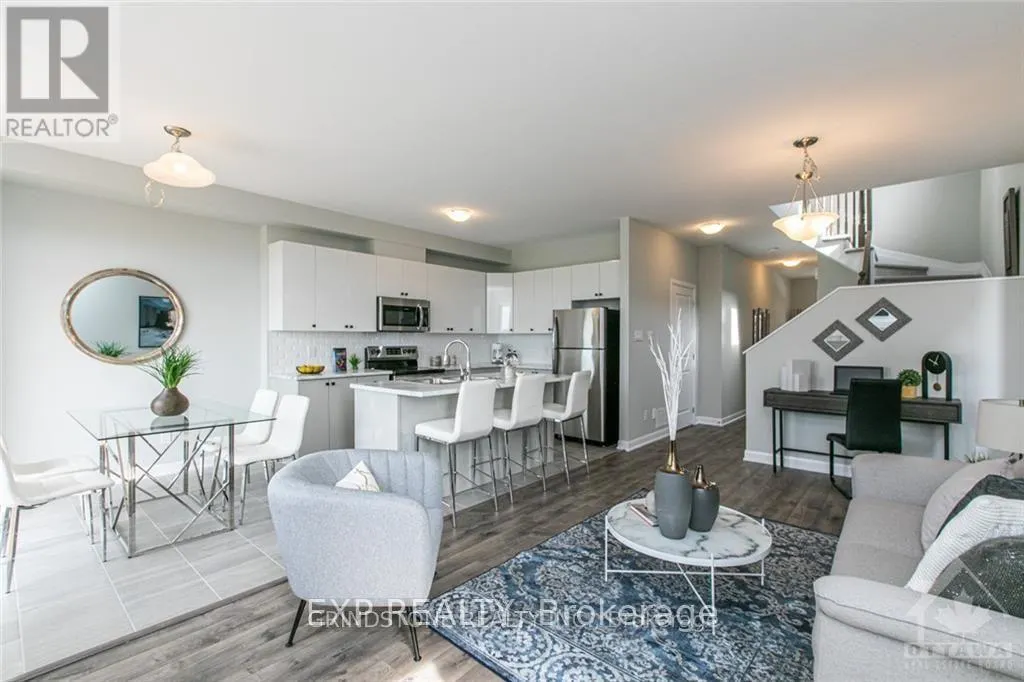 115 TEELIN CIRCLE
