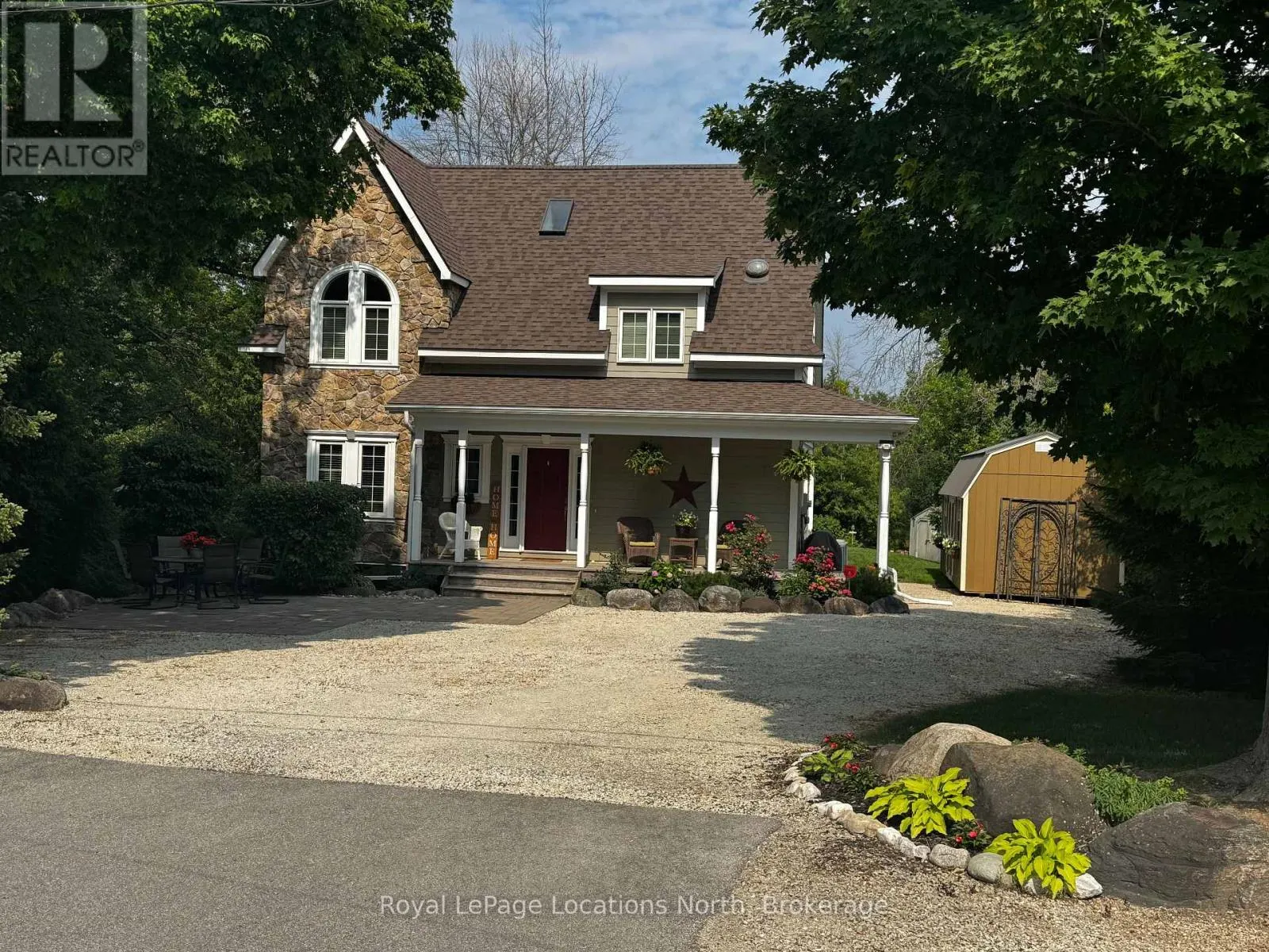 213 CAMPERDOWN ROAD