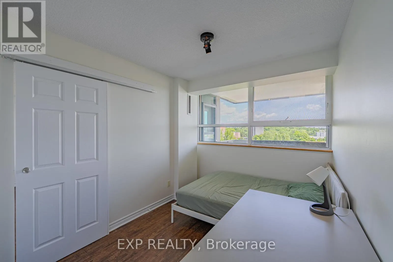 1111 - 555 BRITTANY DRIVE