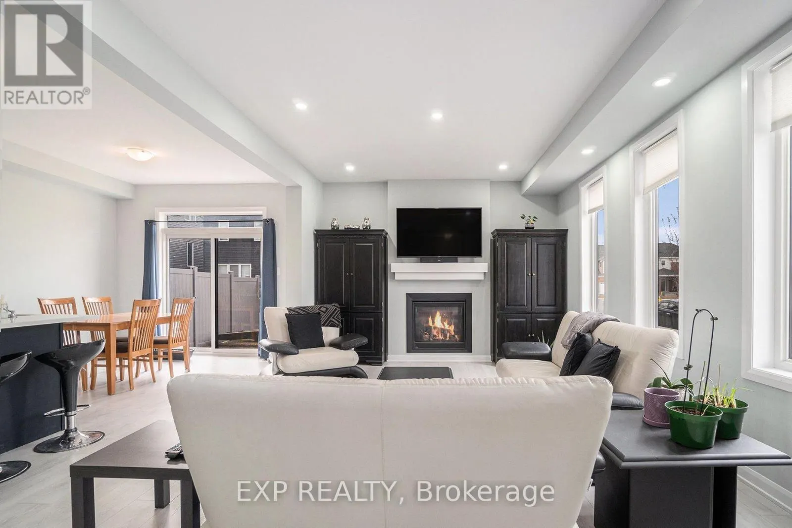 796 CAPPAMORE DRIVE