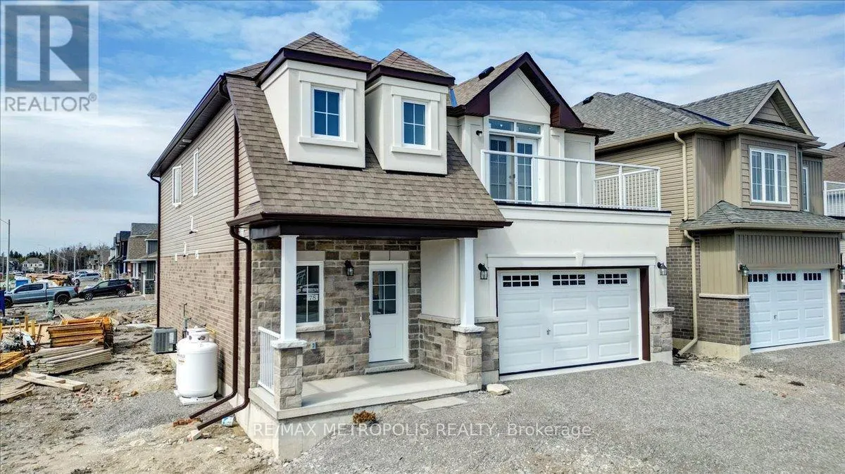78 HILLCROFT WAY
