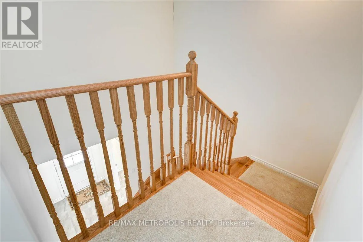 78 HILLCROFT WAY