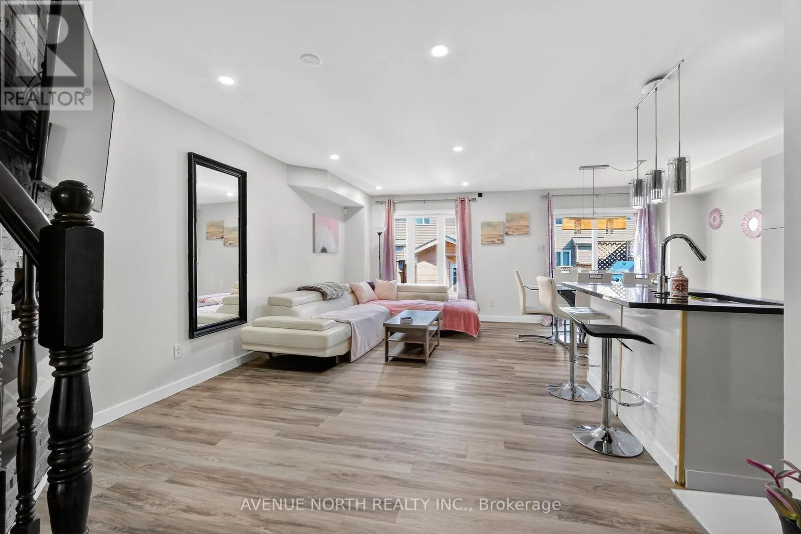 208 KINGSWELL STREET