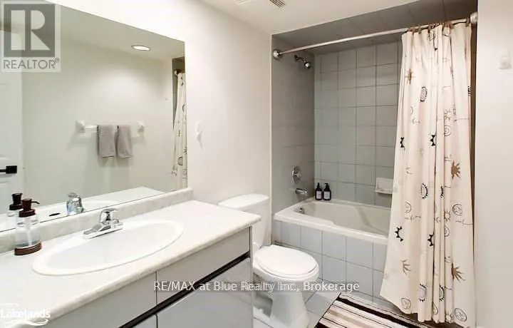 112 - 110 FAIRWAY COURT, #112