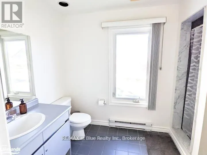 112 - 110 FAIRWAY COURT, #112