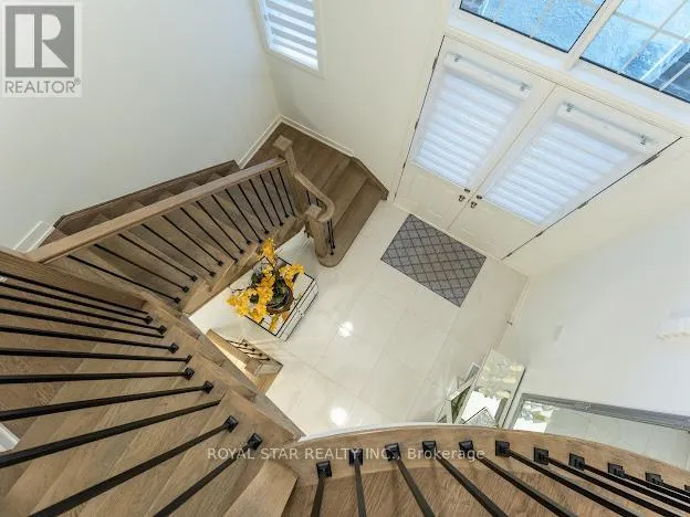 36 SHAWBRIDGE COURT