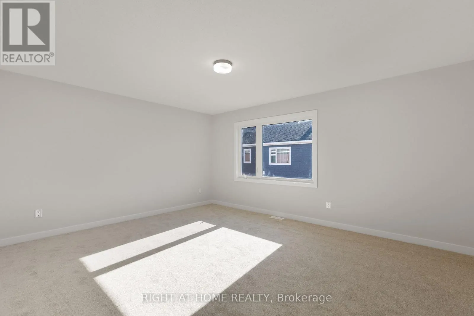 940 SEAGRAVE LANE