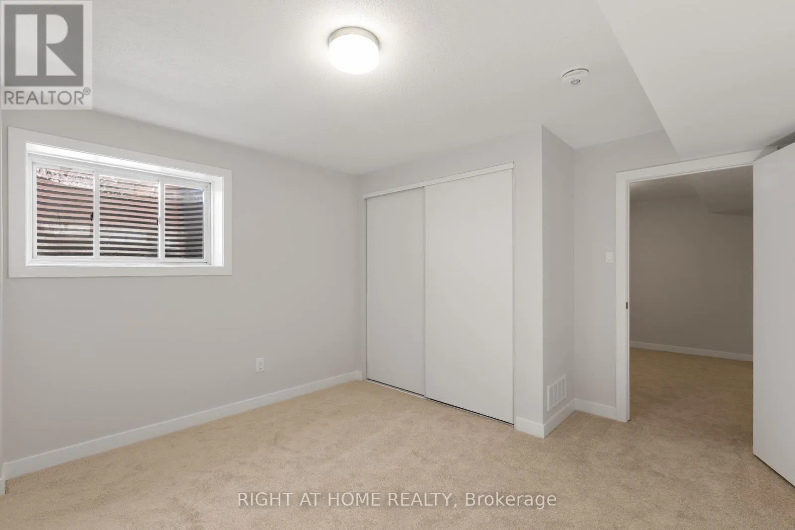 940 SEAGRAVE LANE
