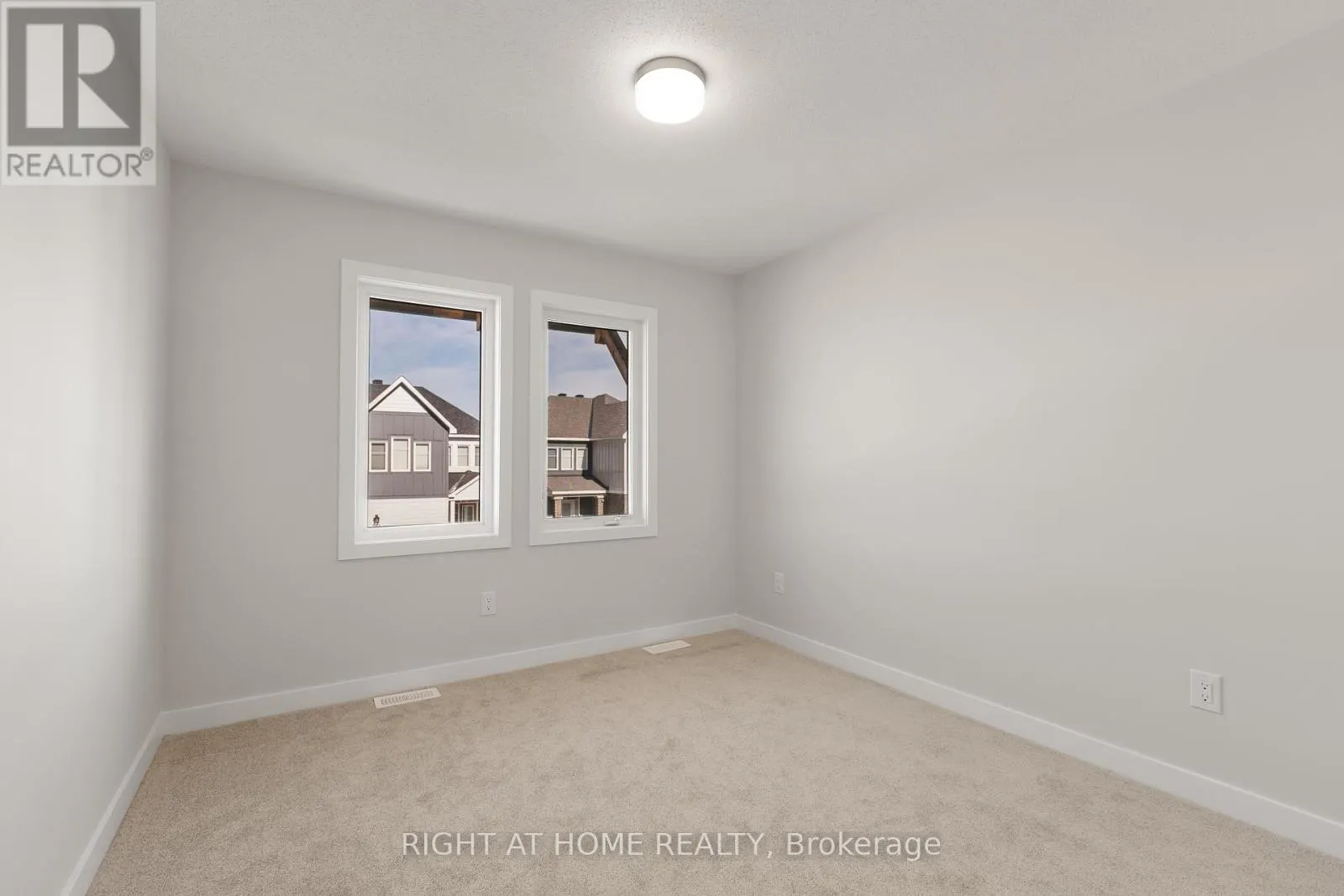 940 SEAGRAVE LANE