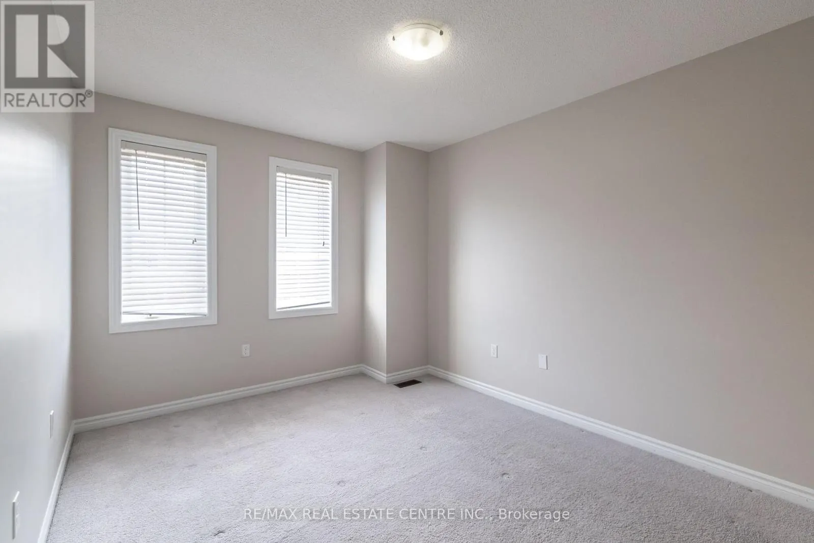 80 - 88 DECORSO DRIVE