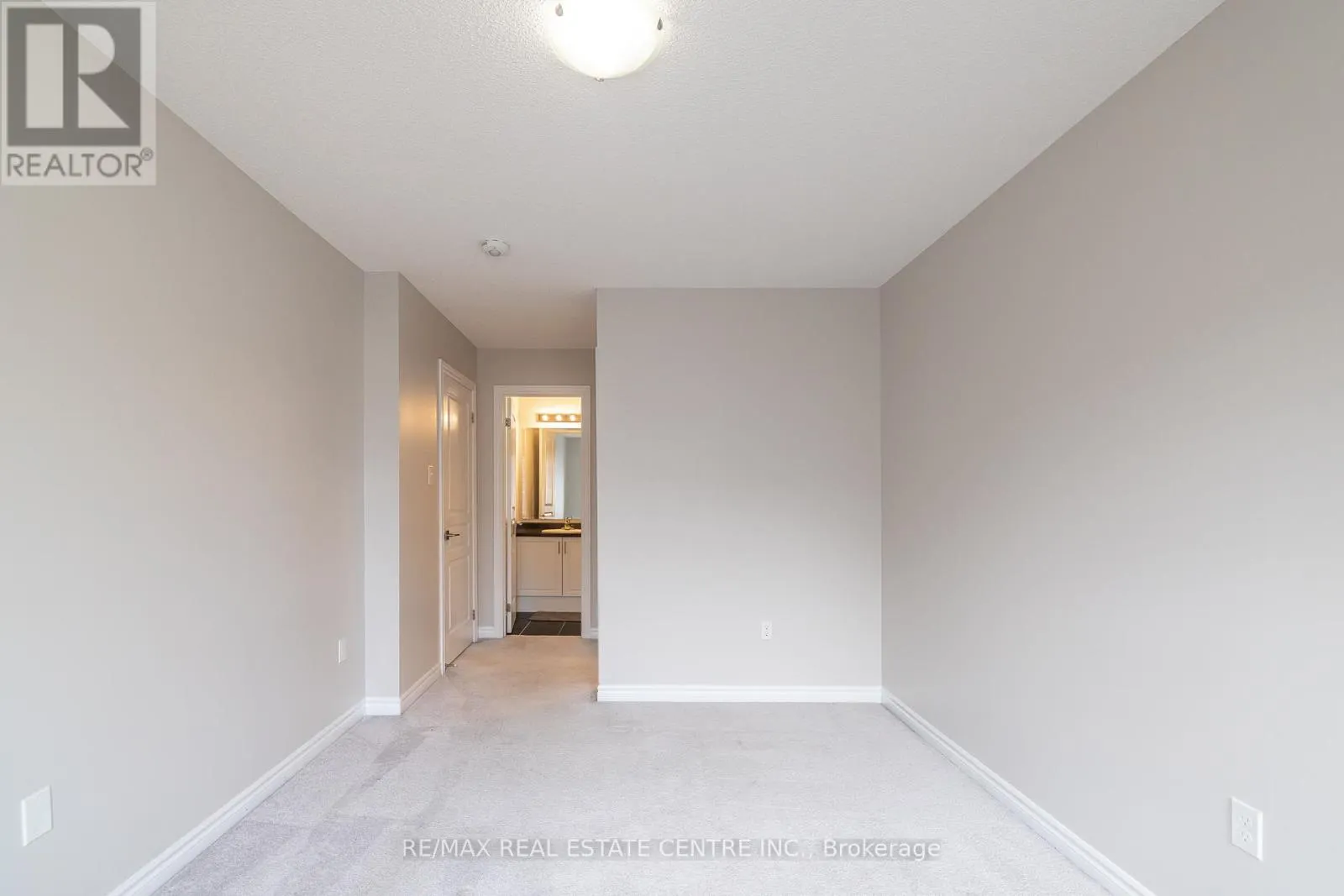 80 - 88 DECORSO DRIVE