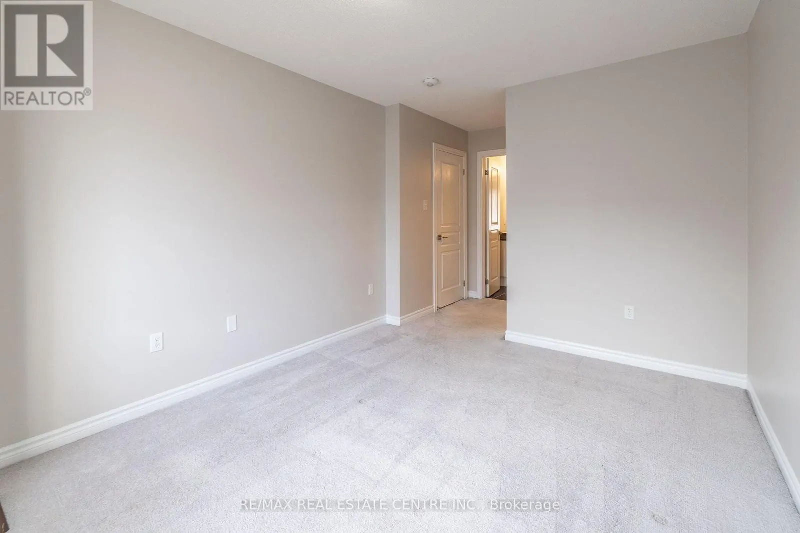 80 - 88 DECORSO DRIVE
