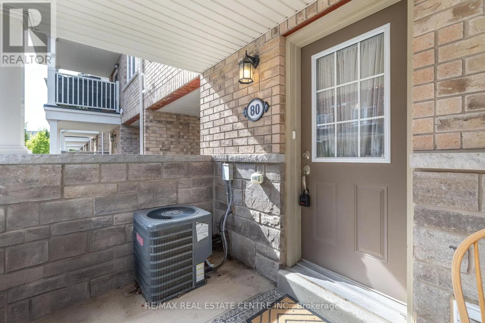 80 - 88 DECORSO DRIVE