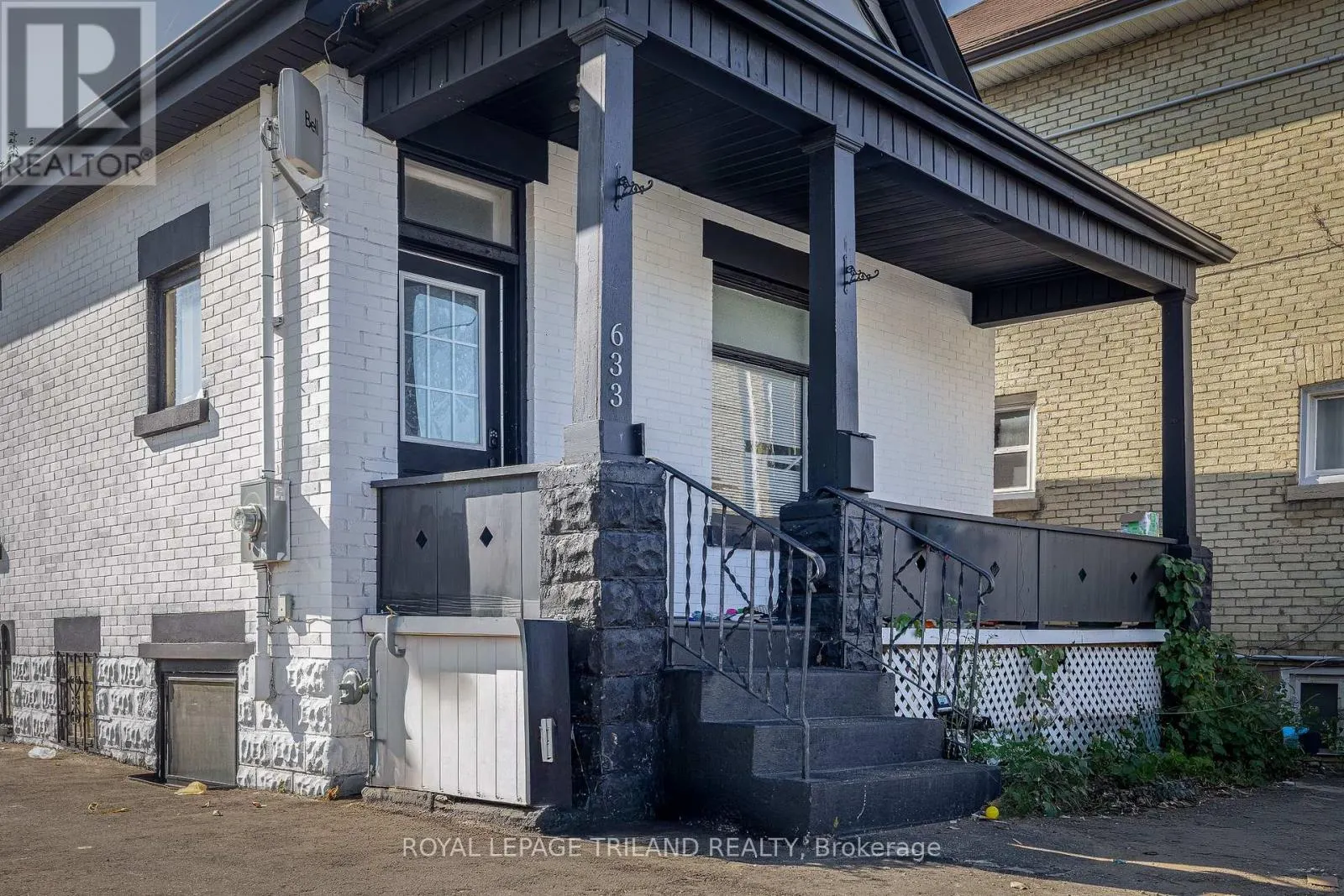 633 HAMILTON ROAD