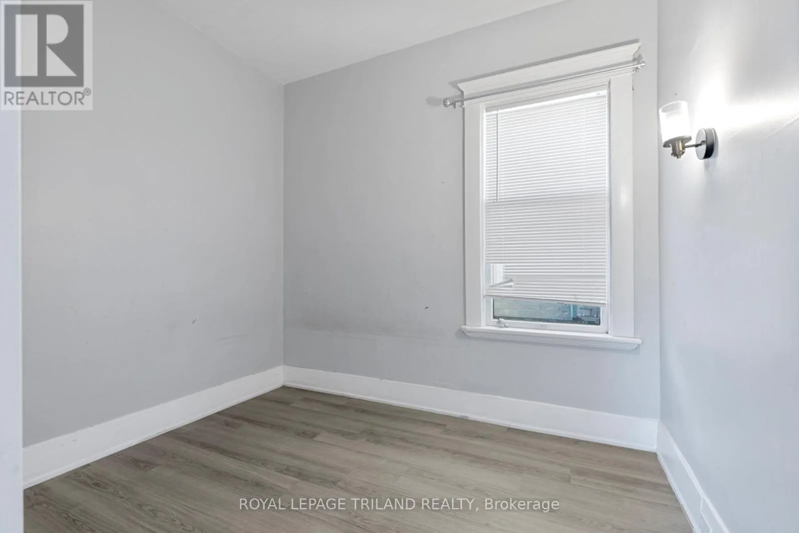 633 HAMILTON ROAD