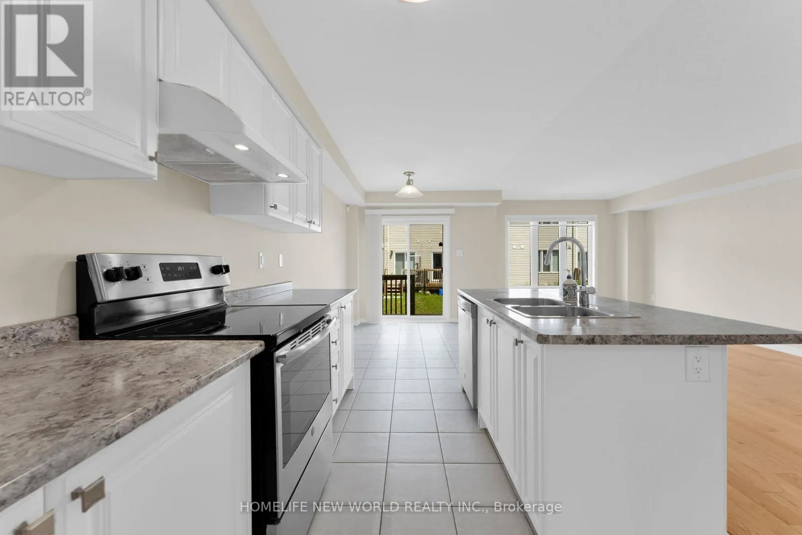 7744 DOCKWEED DRIVE