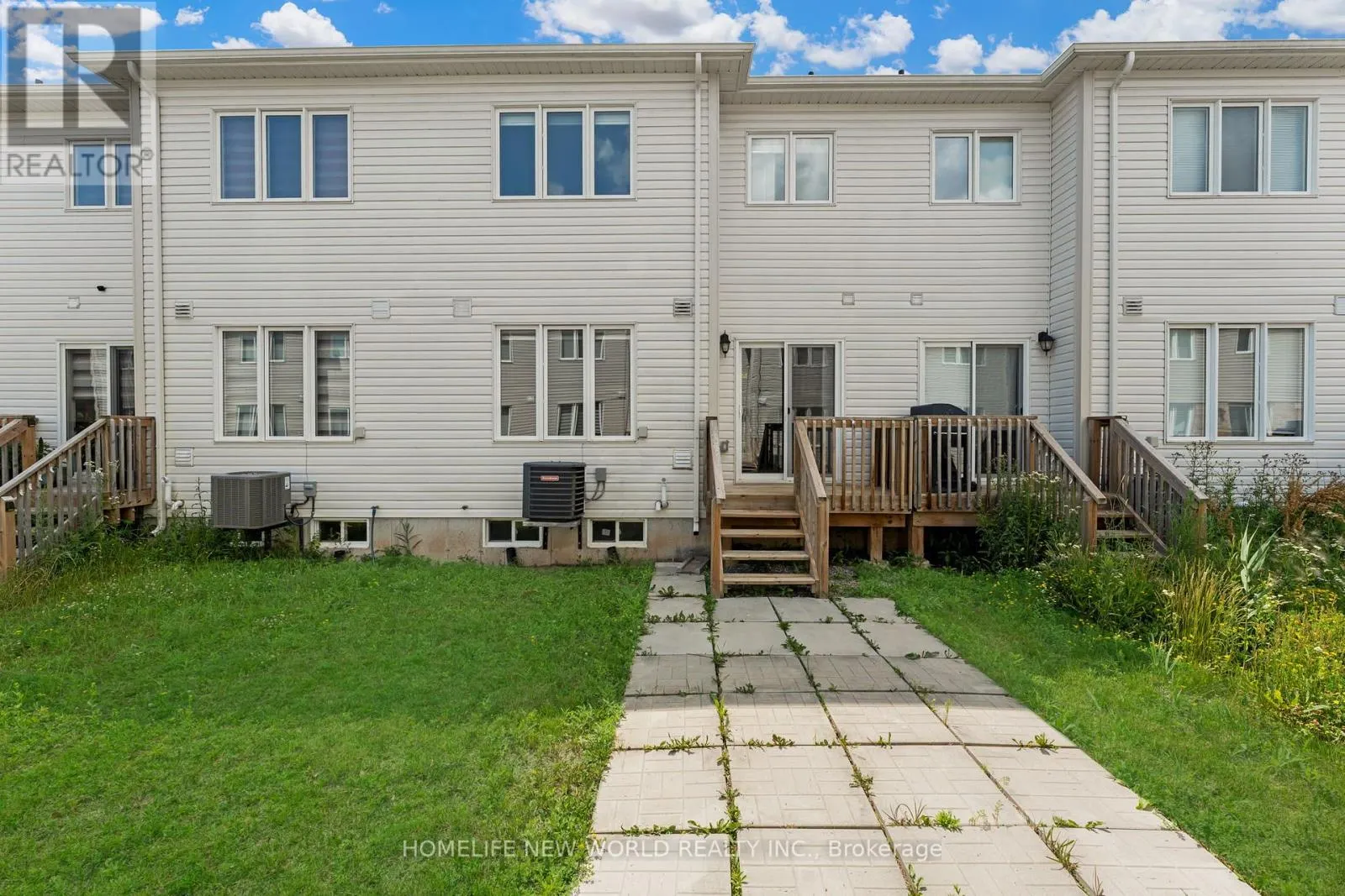 7744 DOCKWEED DRIVE