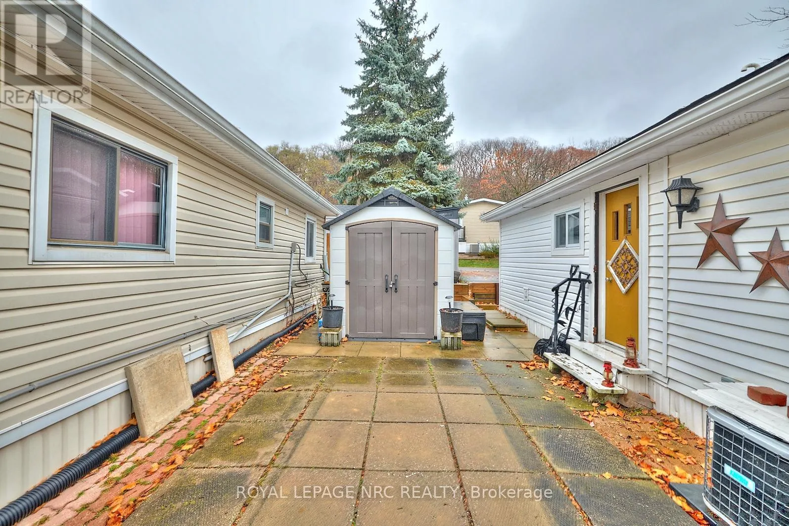 423 - 23 FOUR MILE CREEK ROAD, #423
