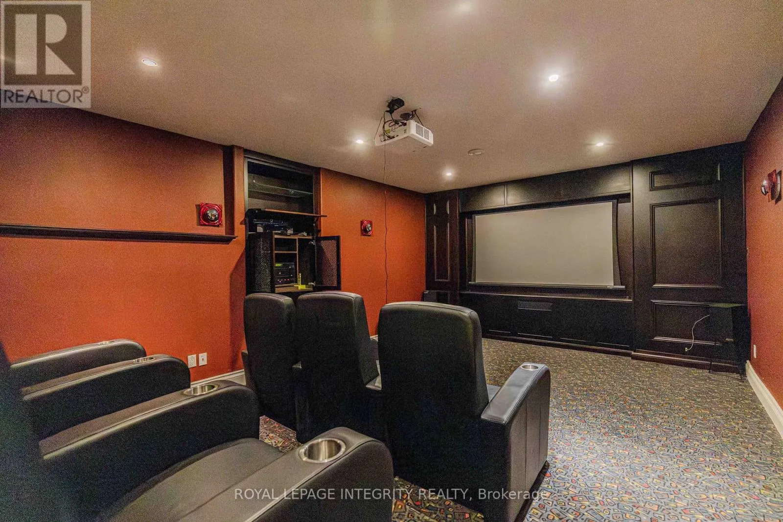 1326 TERRACE RIDGE DRIVE