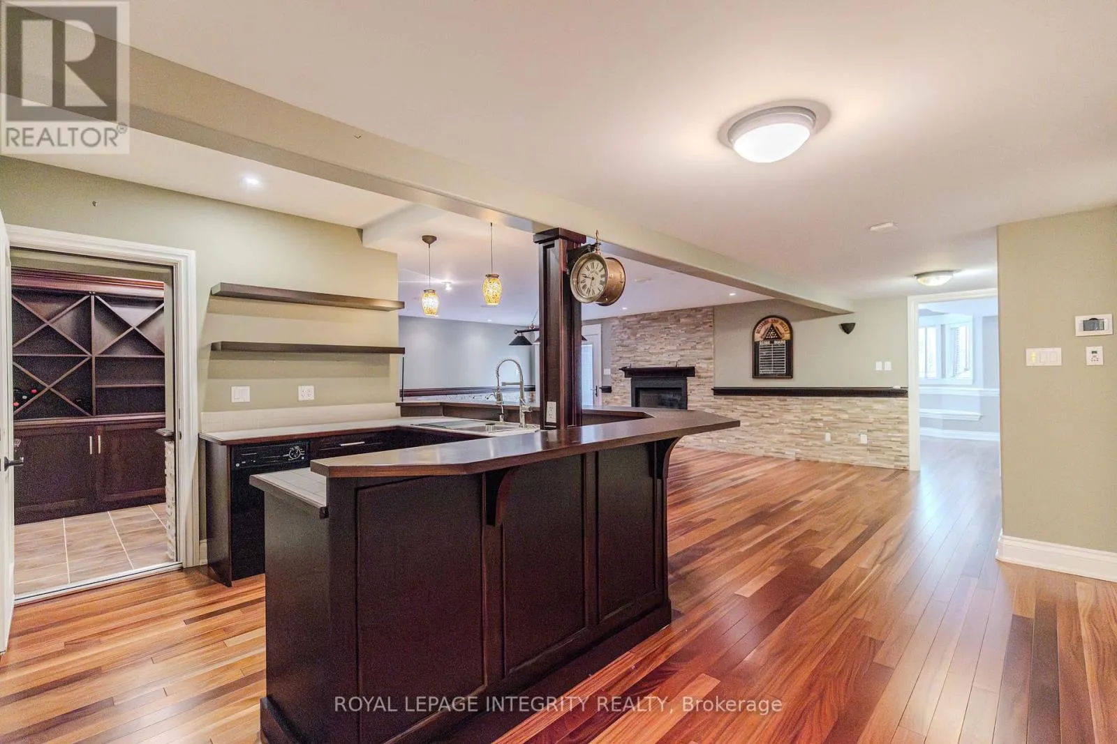 1326 TERRACE RIDGE DRIVE