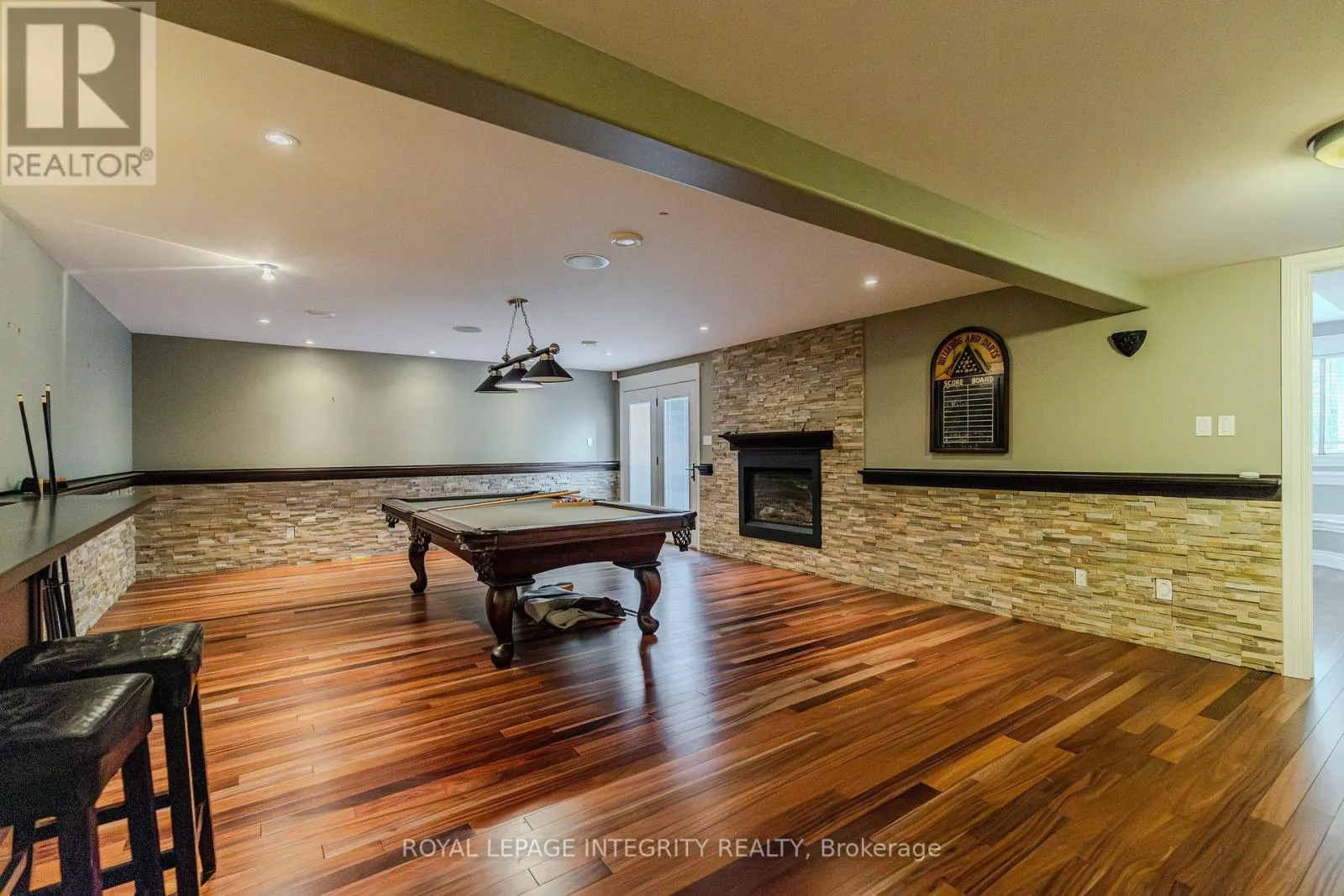 1326 TERRACE RIDGE DRIVE