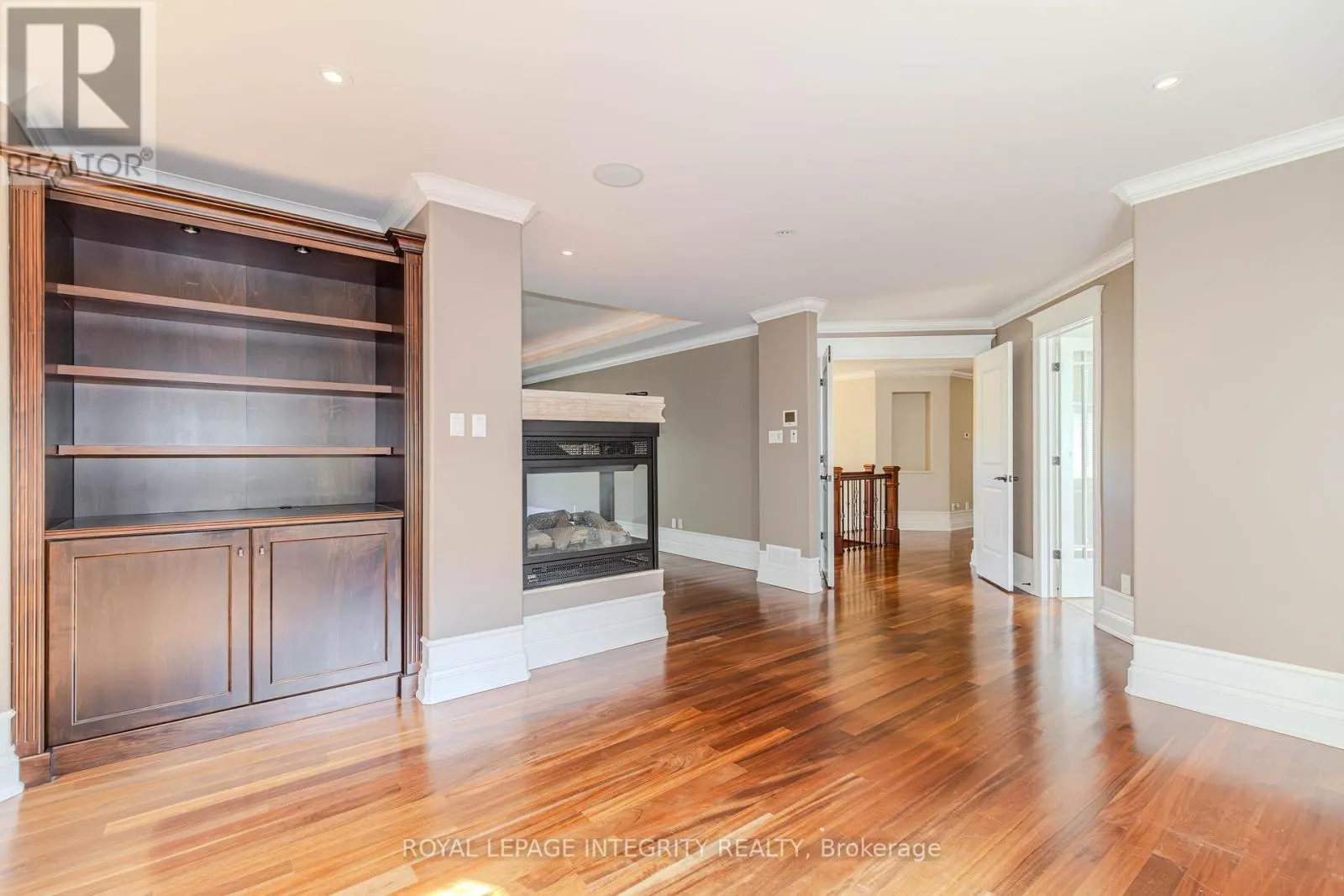 1326 TERRACE RIDGE DRIVE