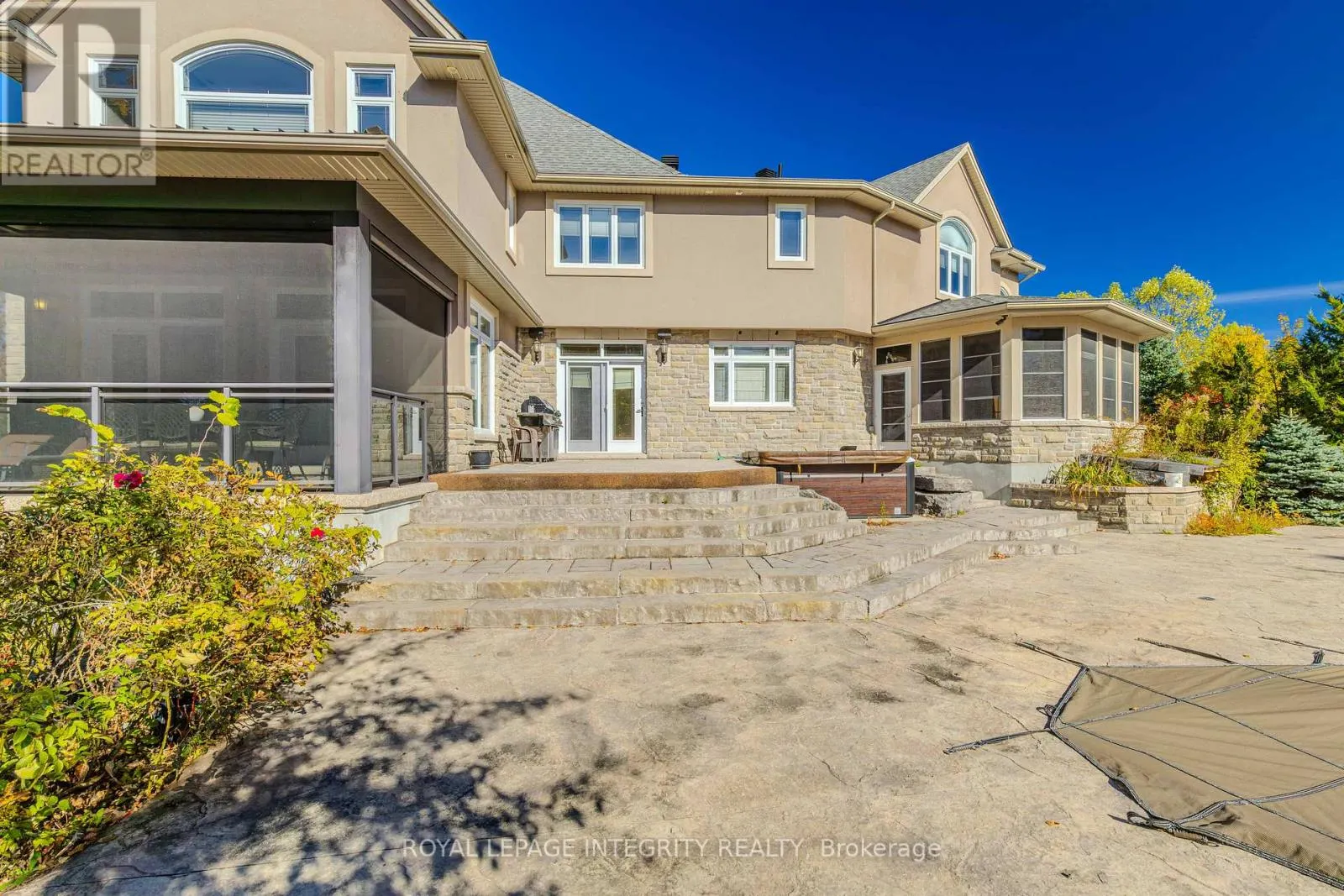 1326 TERRACE RIDGE DRIVE