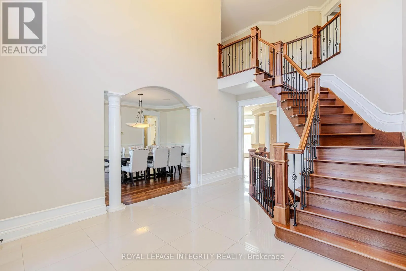 1326 TERRACE RIDGE DRIVE