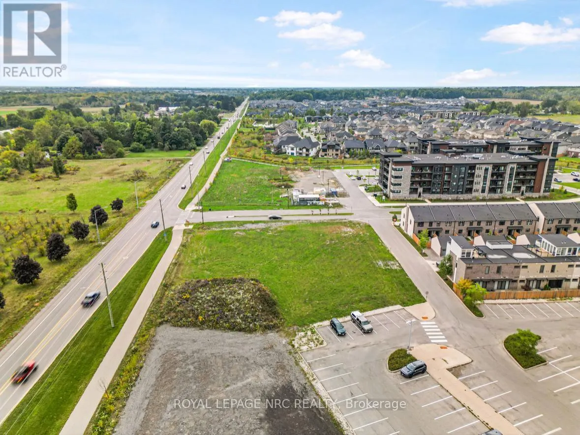 4 PLAN 59R-16105 SUMMERSIDE BOULEVARD