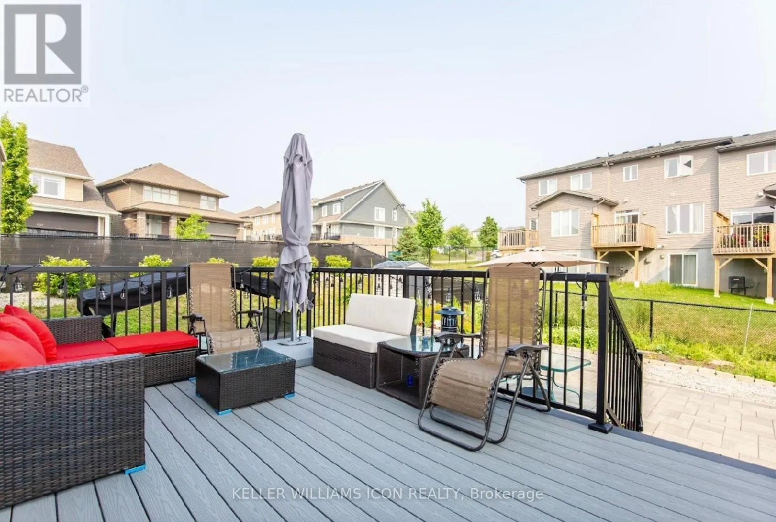 611 GABRIOLA WAY